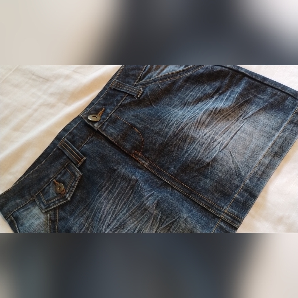 World Wide Wear jean skirt size 8